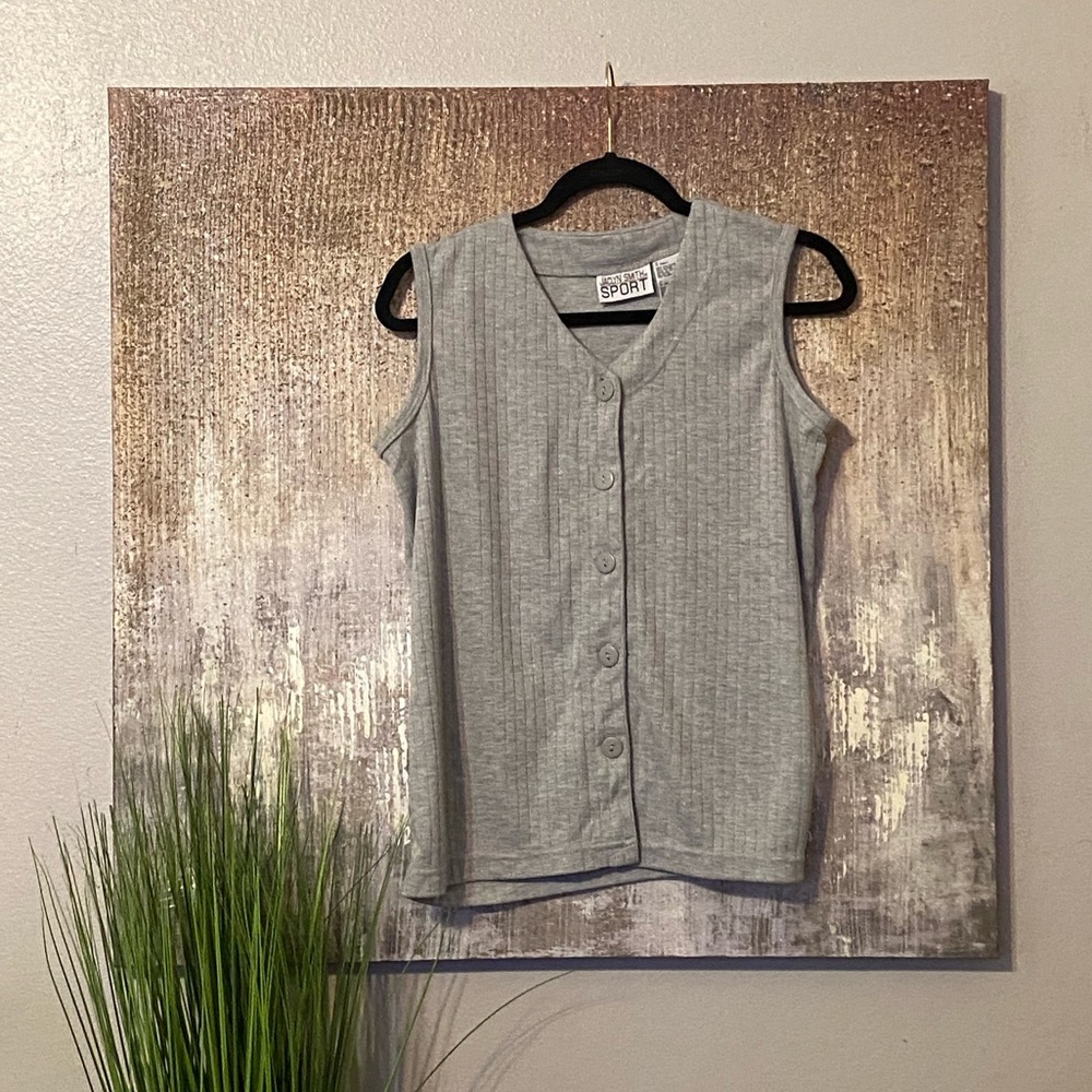 Jaclyn Smith Sport Gray Button Down Top